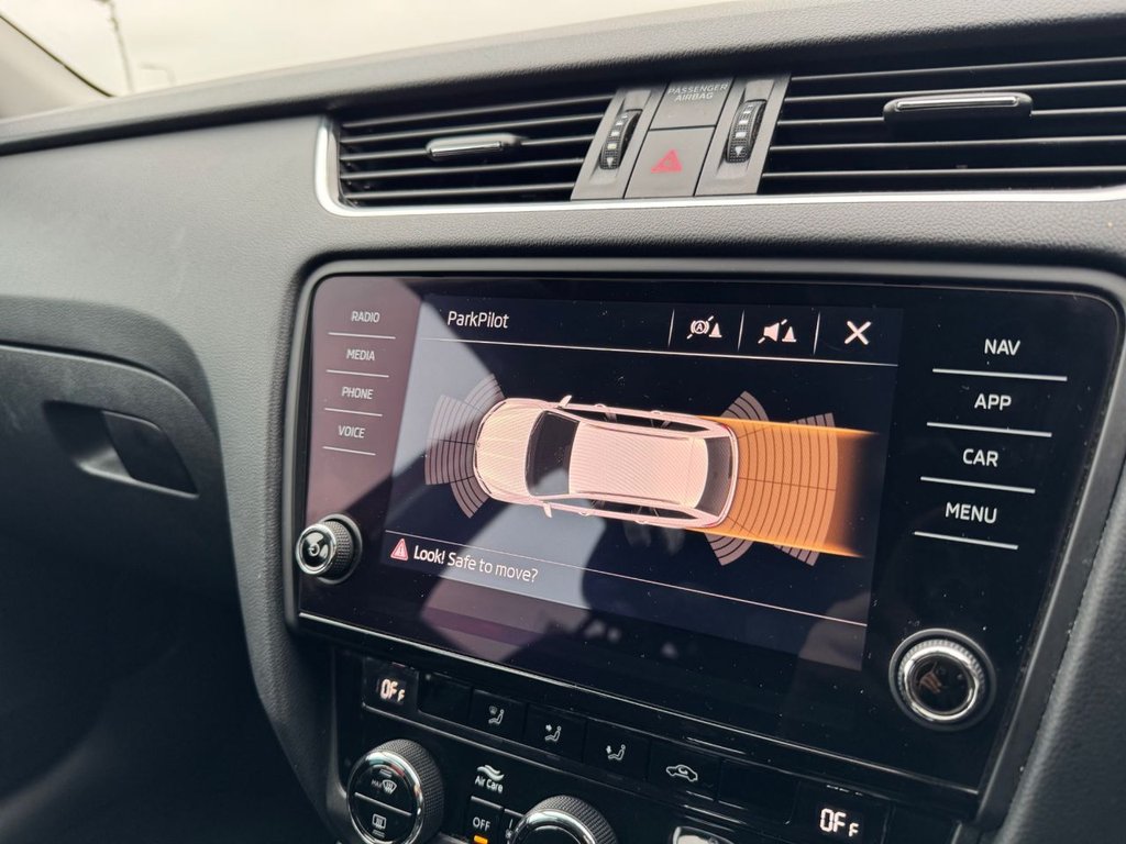 Used Skoda Octavia 2018 for sale - 76496704: Photo 30