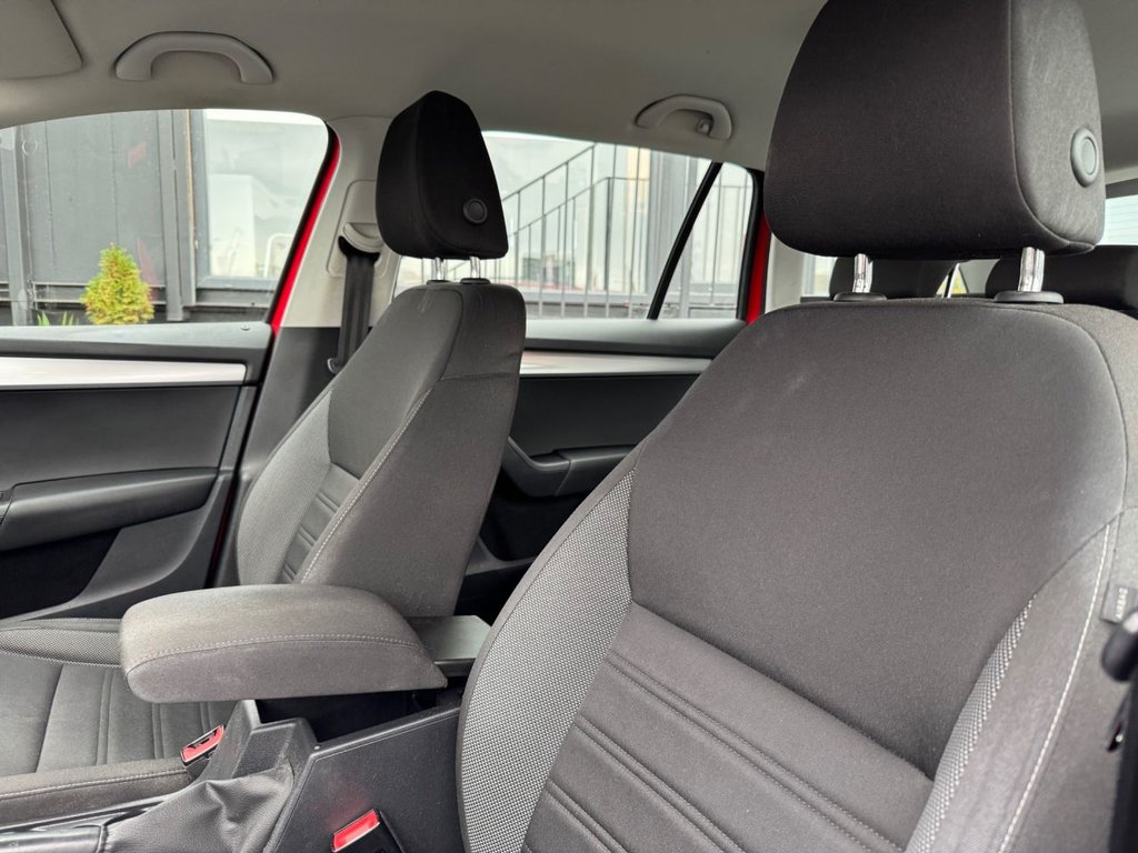 Used Skoda Octavia 2018 for sale - 76496704: Photo 5