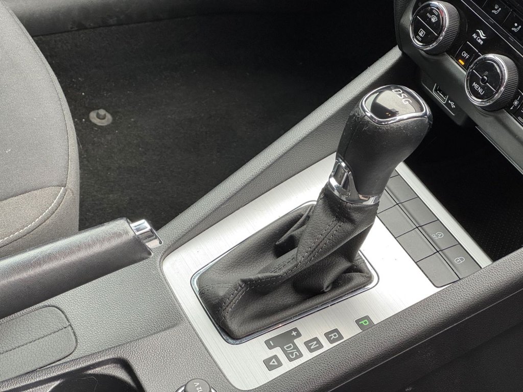 Used Skoda Octavia 2018 for sale - 76496704: Photo 8