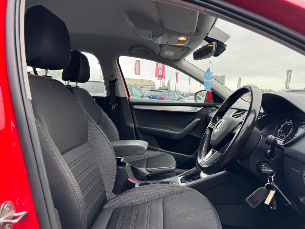 Used Skoda Octavia 2018 for sale - 76496704: Photo 9