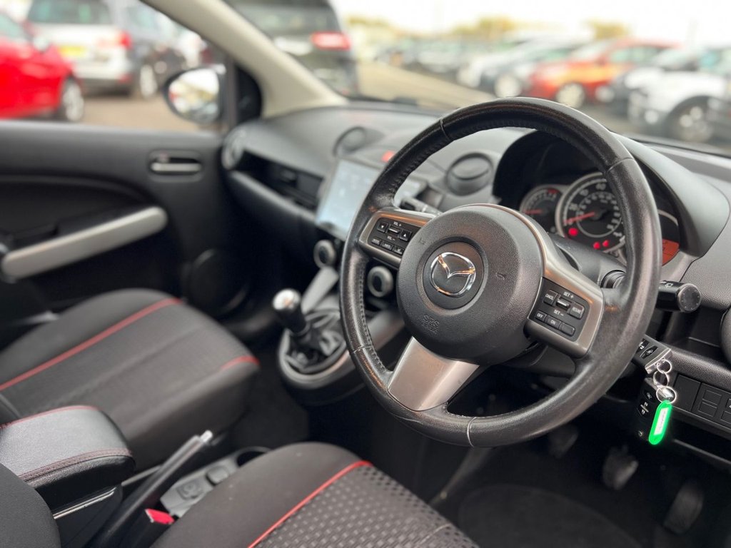Used Mazda Mazda2 2012 for sale - 76172829: Photo 12