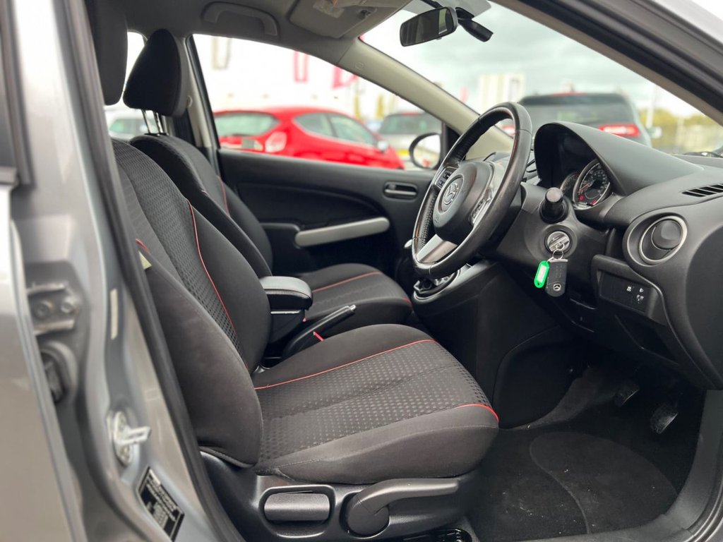 Used Mazda Mazda2 2012 for sale - 76172829: Photo 13