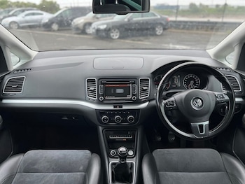 Used Volkswagen Sharan 2015 for sale - 78828848: Photo
