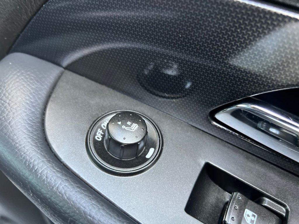 Used Ssangyong Rexton 2017 for sale - 77384030: Photo 15