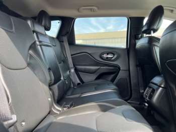 Used Jeep Cherokee 2016 for sale - 74986432: Photo