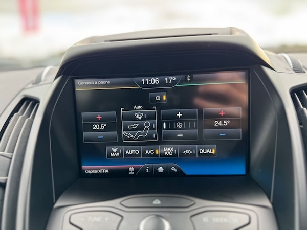 Used Ford Kuga 2016 for sale - 76210796: Photo 46