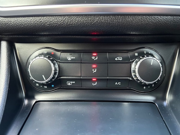 Used Mercedes-Benz GLA 2015 for sale - 76118843: Photo 23