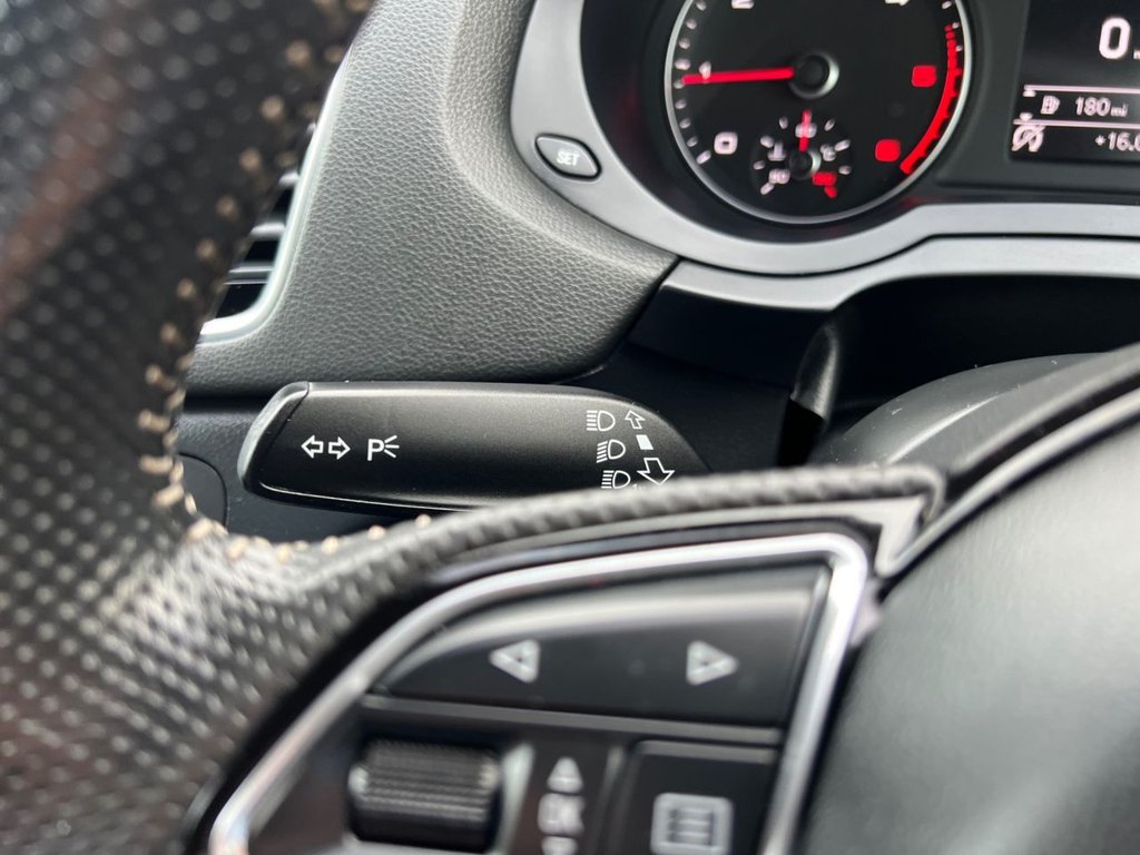 Used Audi Q3 2016 for sale - 76482496: Photo 31