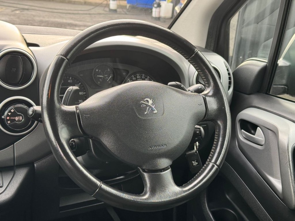 Used Peugeot Partner Tepee 2017 for sale - 77200382: Photo 15
