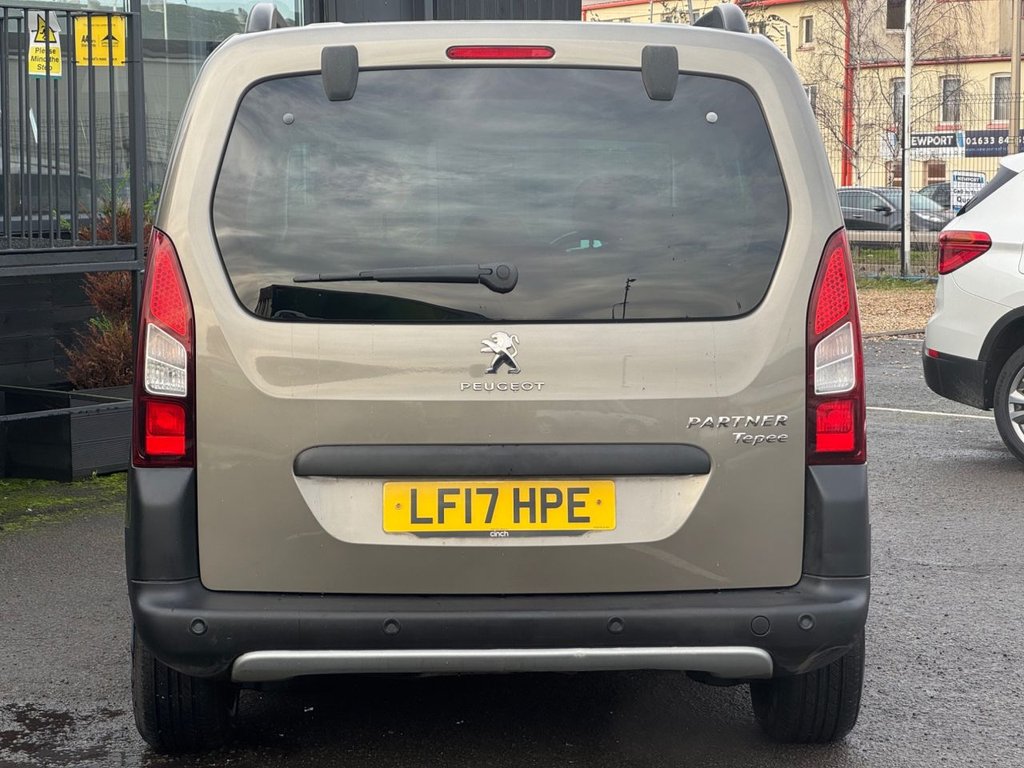 Used Peugeot Partner Tepee 2017 for sale - 77200382: Photo 37