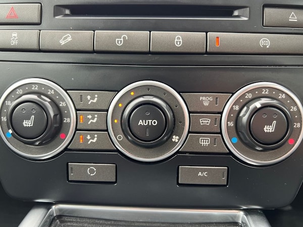Used Land Rover Freelander 2 2013 for sale - 76111908: Photo 41