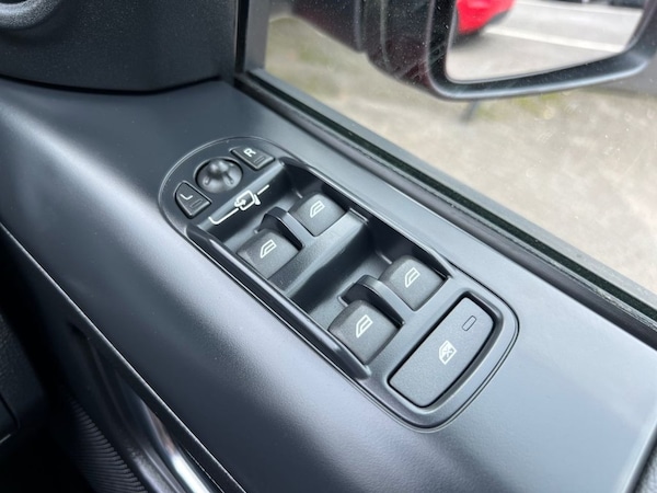 Used Land Rover Freelander 2 2013 for sale - 76111908: Photo 46