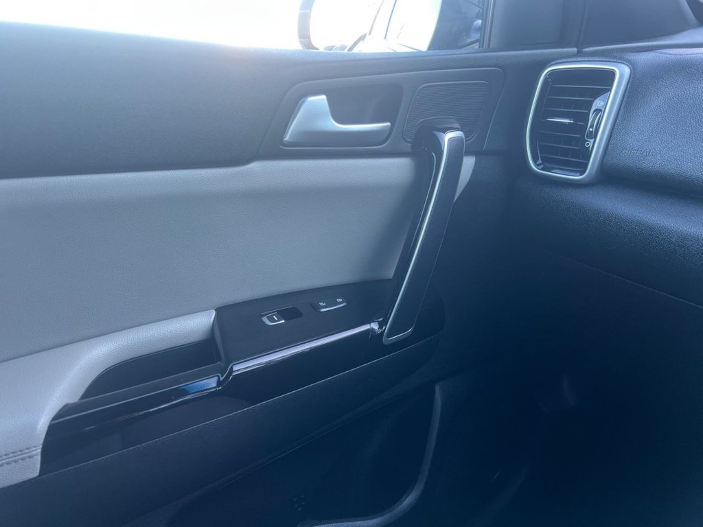 Used Kia Sportage 2021 for sale - 76698651: Photo 40