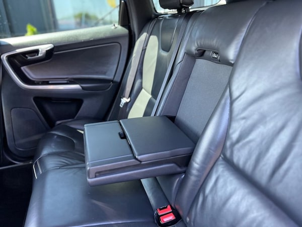 Used Volvo XC60 2014 for sale - 74663292: Photo 17