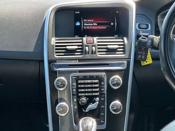 Used Volvo XC60 2014 for sale - 74663292: Photo 30