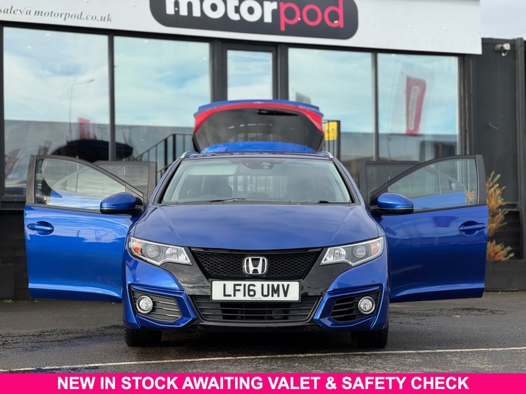 Used Honda Civic 2016 for sale - 76520716: Photo 2