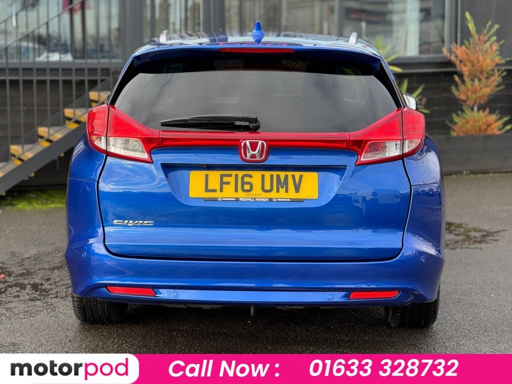 Used Honda Civic 2016 for sale - 76520716: Photo 3
