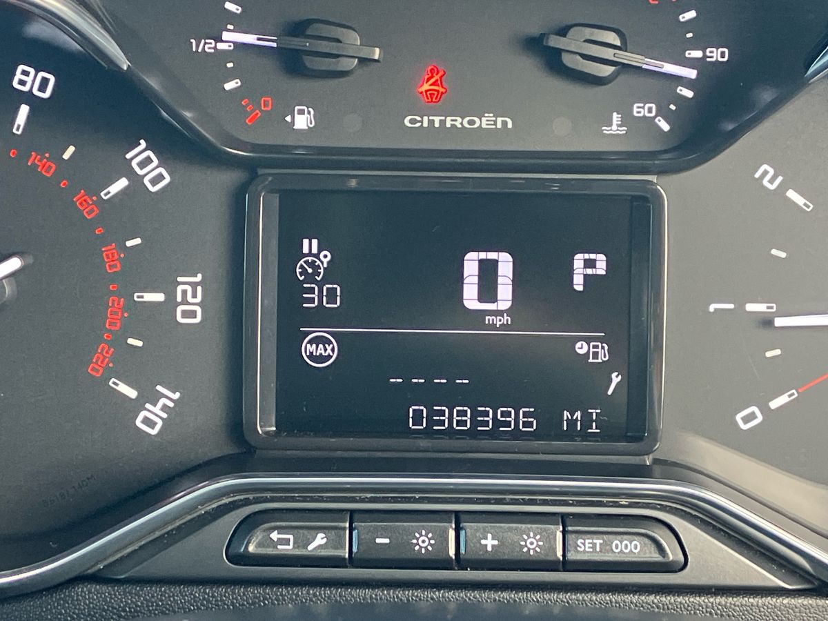 Used Citroen C3 2018 for sale - 76491231: Photo 35