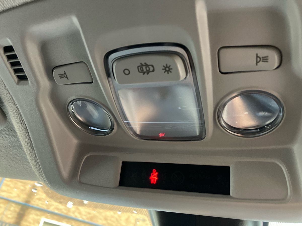 Used Citroen C3 2018 for sale - 76491231: Photo 48