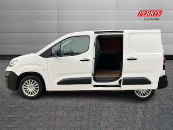 Used Citroen Berlingo 2021 for sale - 76491178: Photo