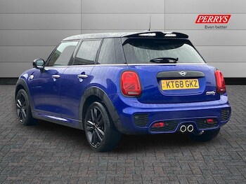 Used MINI Hatch 2018 for sale - 77180281: Photo