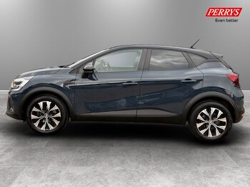 Used Renault Captur 2023 for sale - 78390407: Photo