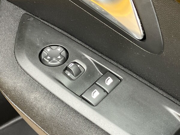 Used Peugeot 208 2020 for sale - 76128136: Photo 21