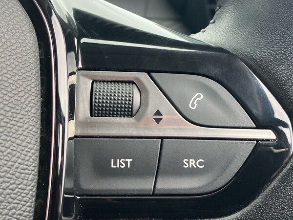 Used Peugeot 208 2020 for sale - 76128136: Photo 40