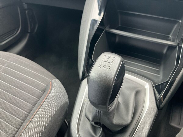 Used Peugeot 208 2020 for sale - 76128136: Photo 49