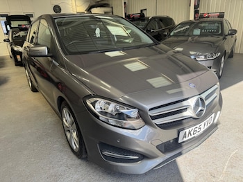 Used Mercedes-Benz B Class 2015 for sale - 79012339: Photo