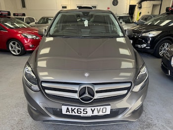 Used Mercedes-Benz B Class 2015 for sale - 79012339: Photo