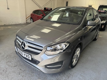Used Mercedes-Benz B Class 2015 for sale - 79012339: Photo