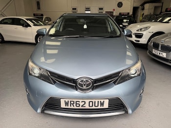 Used Toyota Auris 2012 for sale - 79011942: Photo