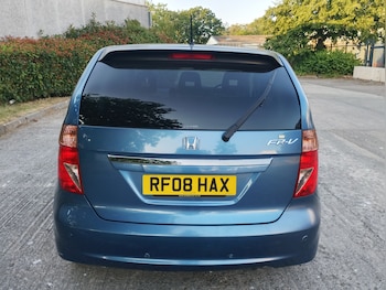 Used Honda FR-V 2008 for sale - 79160661: Photo