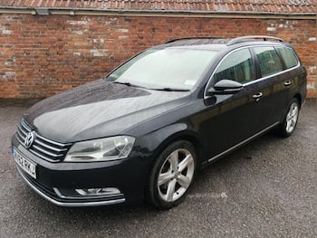 Used Volkswagen Passat 2012 for sale - 79705630: Photo
