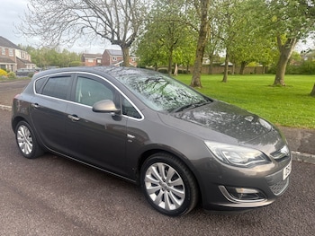 Used Vauxhall Astra 2013 for sale - 78281317: Photo