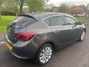 Used Vauxhall Astra 2013 for sale - 78281317: Photo