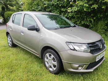 Used Dacia Sandero 2016 for sale - 78833577: Photo