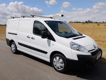 Used Toyota ProAce 2015 for sale - 79572607: Photo