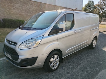 Used Ford Transit Custom 2016 for sale - 79156801: Photo