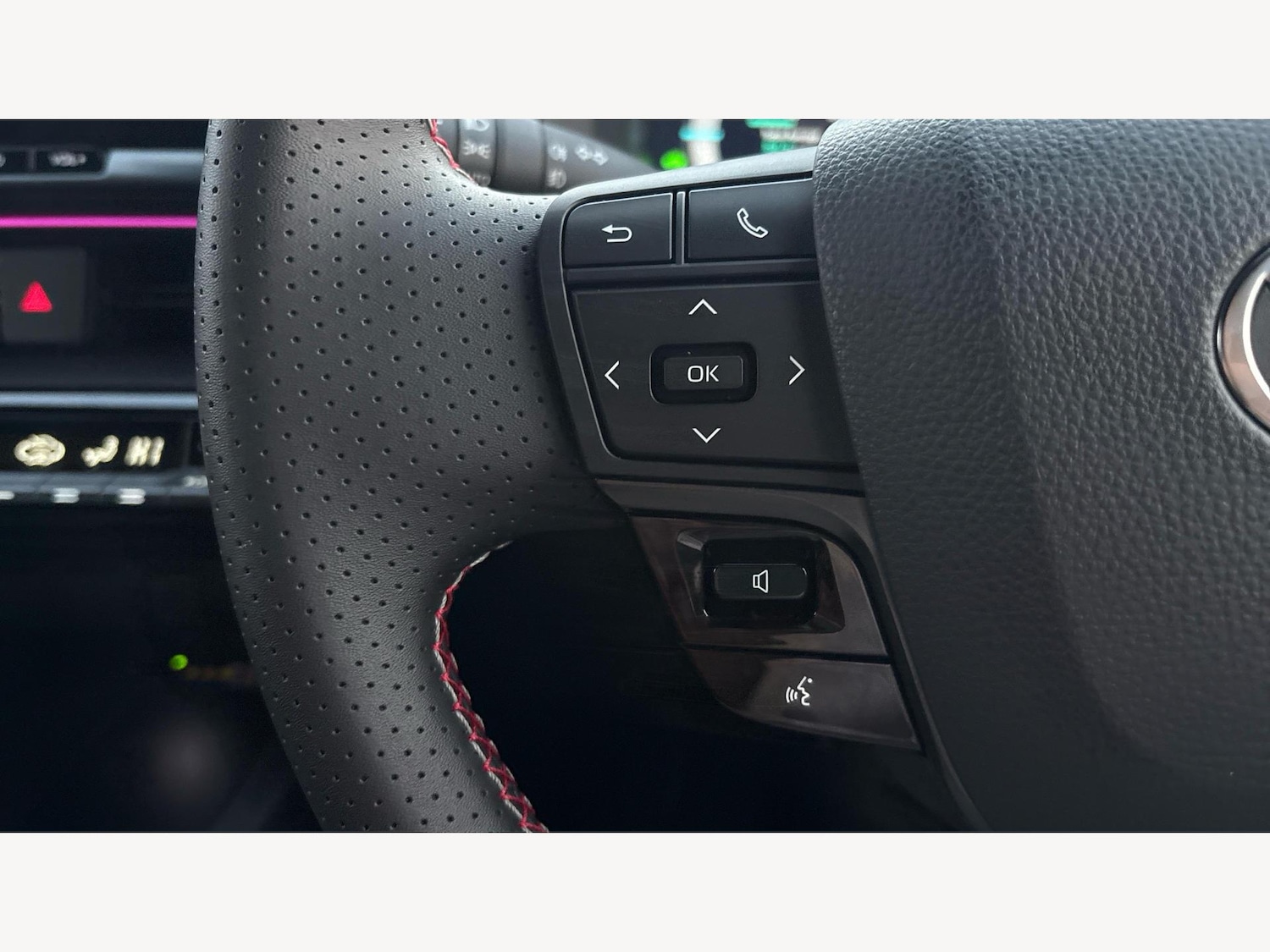 Used Toyota C-HR 2025 for sale - 77344698: Photo 26