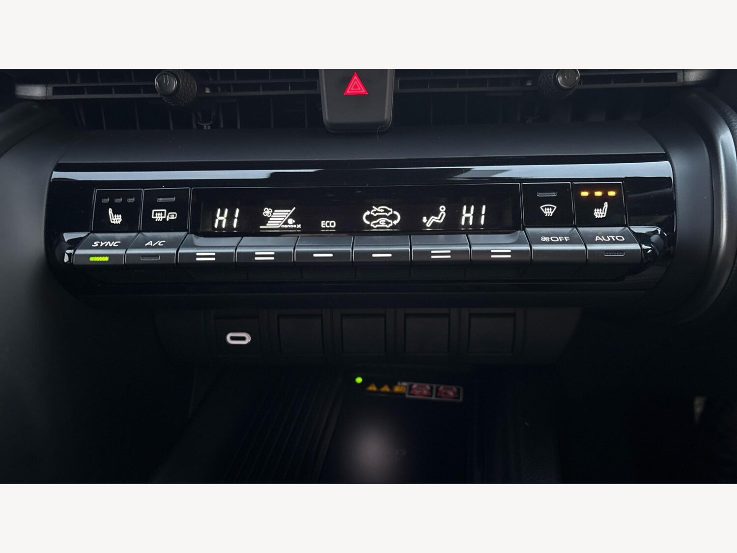 Used Toyota C-HR 2025 for sale - 77344698: Photo 30