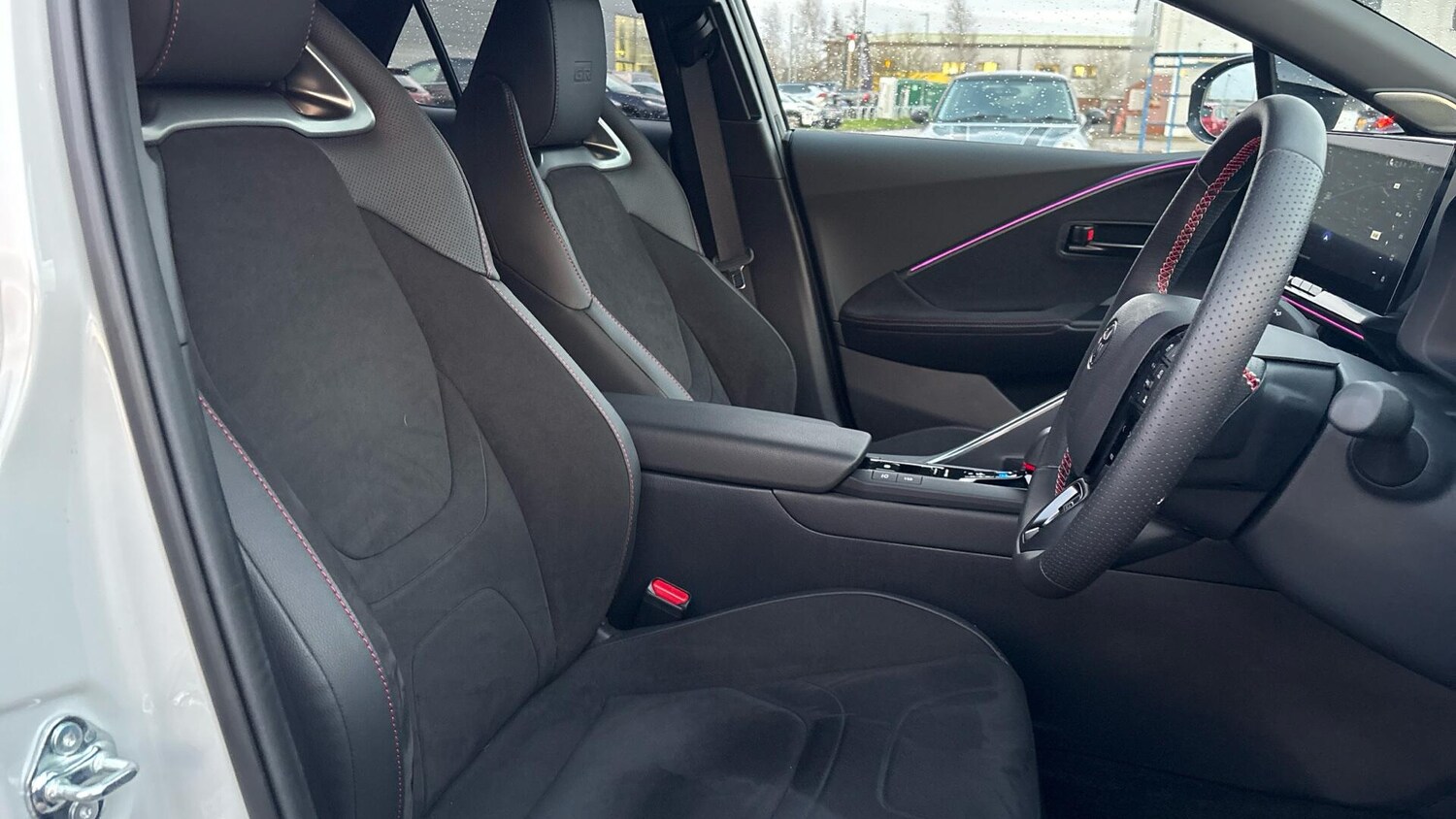 Used Toyota C-HR 2025 for sale - 77344698: Photo 35