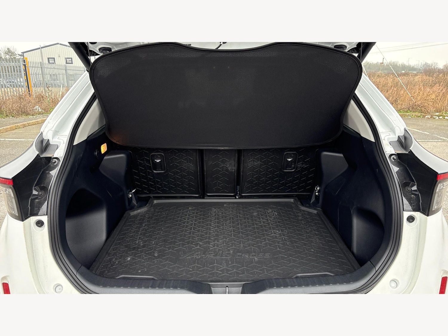 Used Toyota Yaris Cross 2023 for sale - 77425514: Photo 16