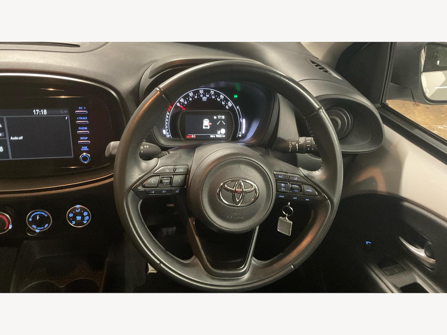 Used Toyota Aygo X 2022 for sale - 77067072: Photo 10