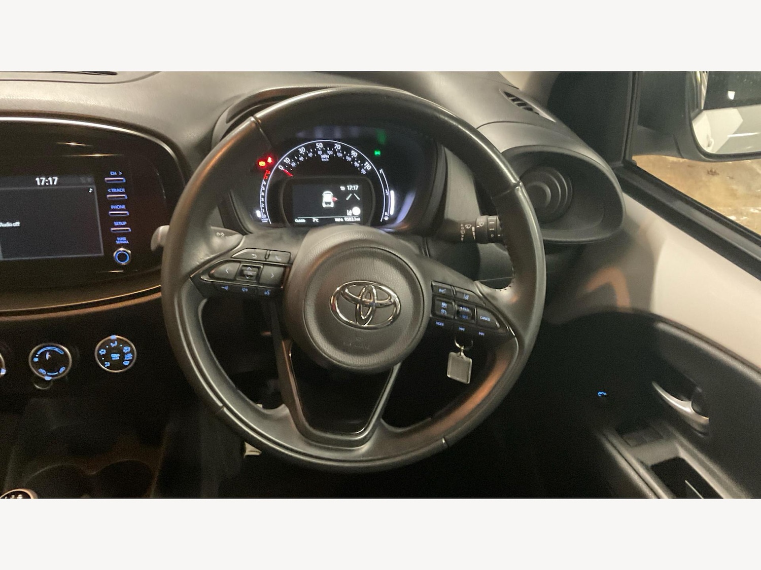 Used Toyota Aygo X 2022 for sale - 77067072: Photo 8