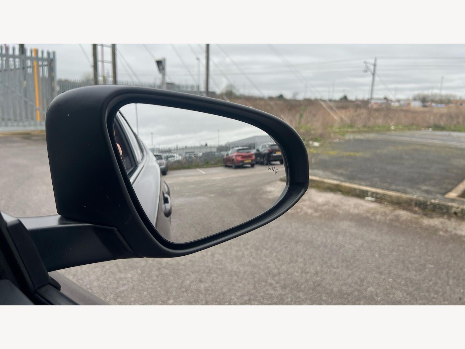 Used Toyota C-HR 2023 for sale - 77799482: Photo 22