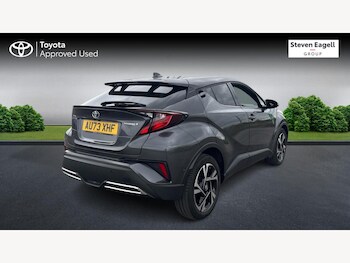 Used Toyota C-HR 2023 for sale - 78548063: Photo