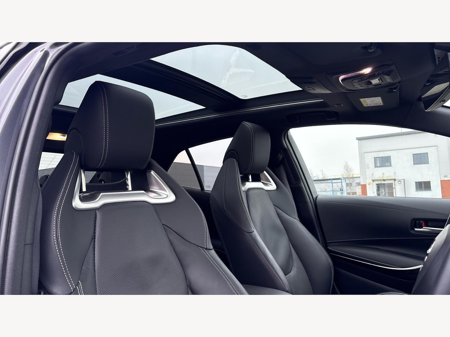 Used Toyota Corolla 2023 for sale - 77559028: Photo 29