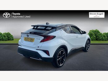 Used Toyota C-HR 2023 for sale - 75237368: Photo